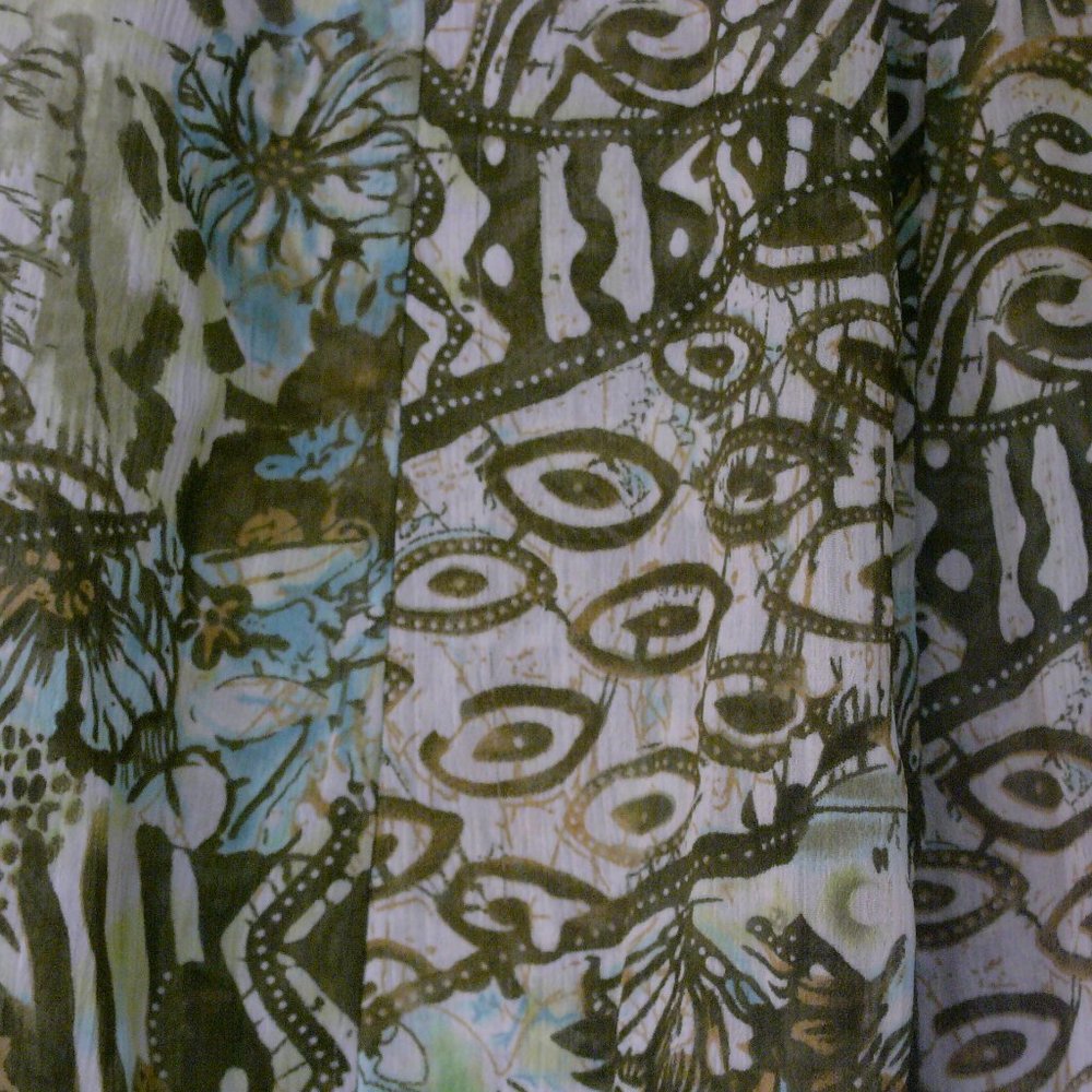R Q T skirt - Size 8